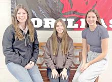 The Gregory Spikers’ Regan Graesser (r) has been named to the SESD all-conference team. Ella Sperl (l) and Dani VanDerWerff (c) also received honorable mention recognition.
