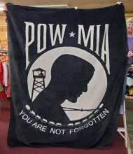 Wear ‘n’ Wares receives a