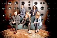 Karen Peck & New River to perform at PVGB
