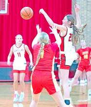Regan Graesser led the Lady Gorillas with 20 points, including six 3-pointers, in the game against Avon.