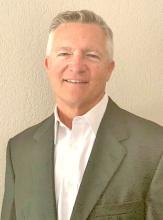Brent Veurink, of Platte, receives company’s top real estate award