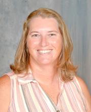 Mollie Andrews receives teaching award