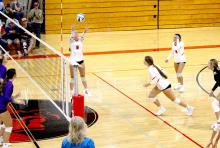 Jordan Svatos earned 21 set assists against the Winner Lady Warriors last Tuesday night. This was the fifth consecutive win for the Lady Spikers. (Photo by Kristy Ring)