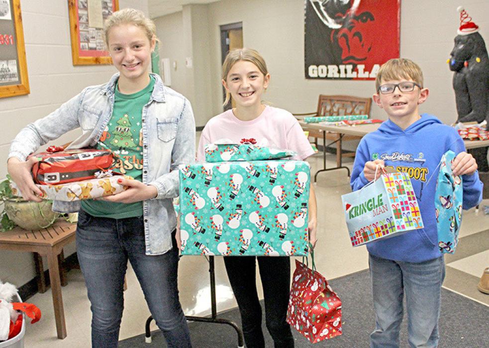 Gregory elementary students go shopping
