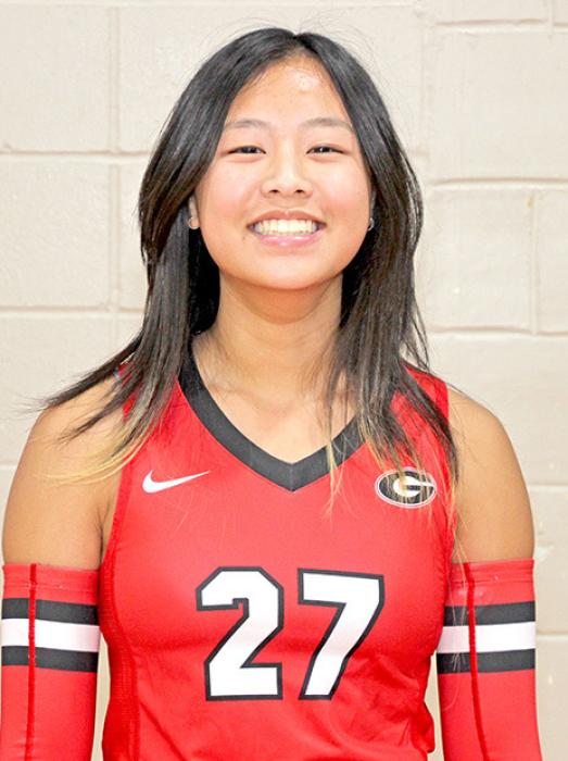 VIVIAN NGUYEN #27 Parents: Mai Khuu &amp; Joe Nguyen Year: 5’2” Freshman Pos: DS