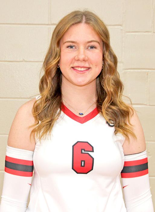 DANIELLE TIMANUS #6 Parents: Karen &amp; Tony Timanus Year: 5’ 5” Senior Pos: S/DS