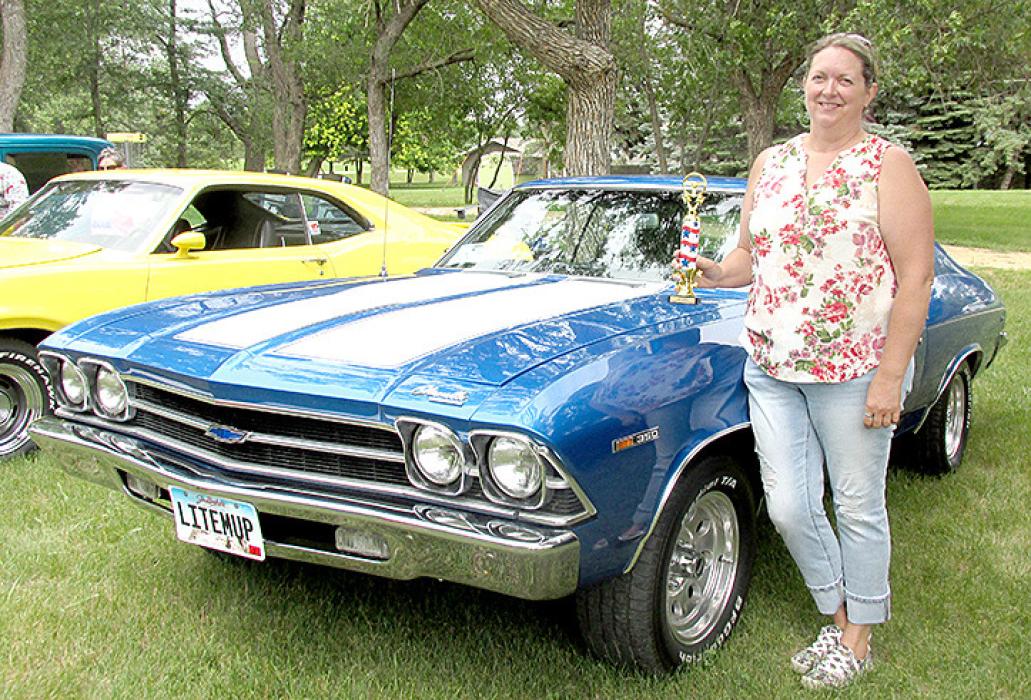 1965 - 1972 Modified / 1st - Lori Engel - 1969 Chevelle
