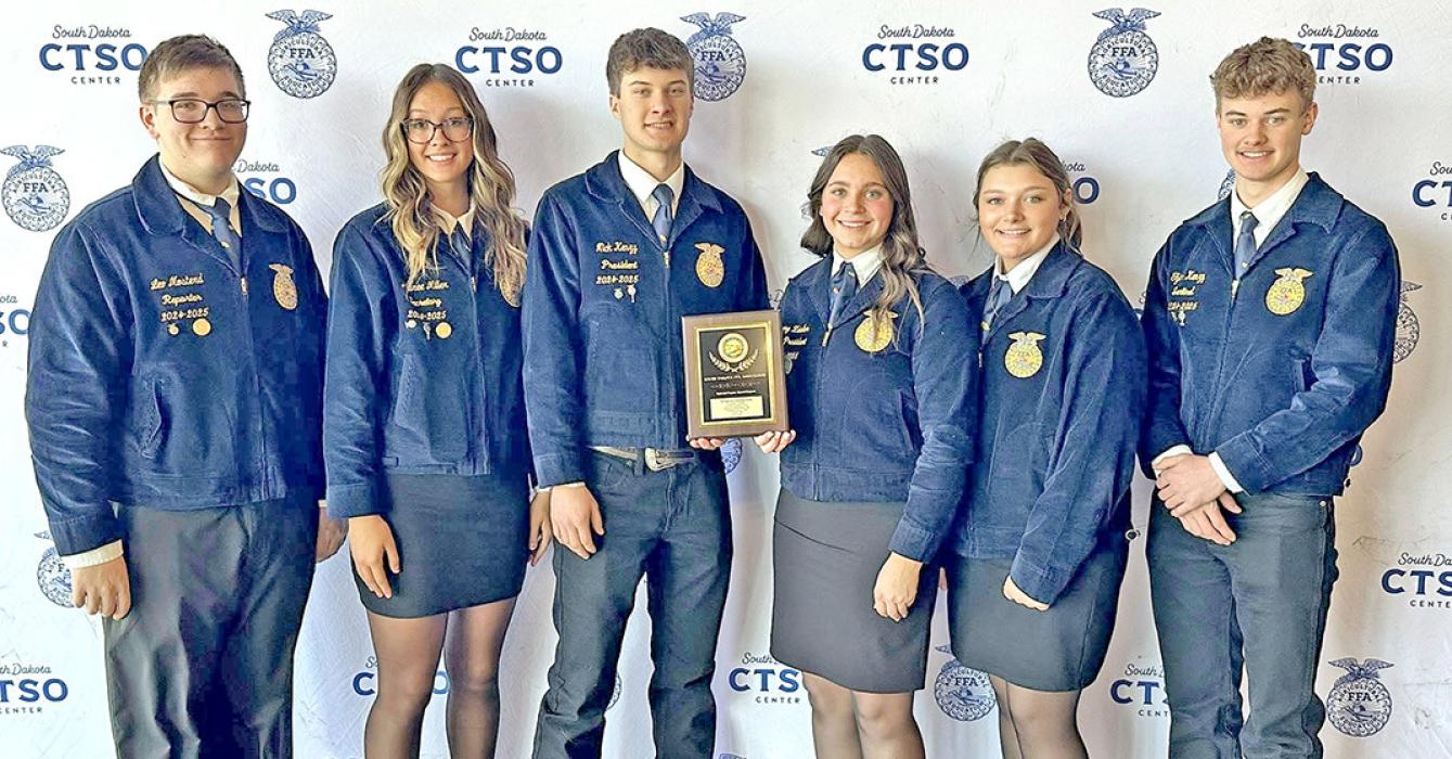 The Gregory County Officer Team of (l to r) Leo Mostard, Aubree Miller, Nick Kenzy, Avery Zeisler, Ava Kerner, and Tyler Kenzy are shown with their National Chapter Award.