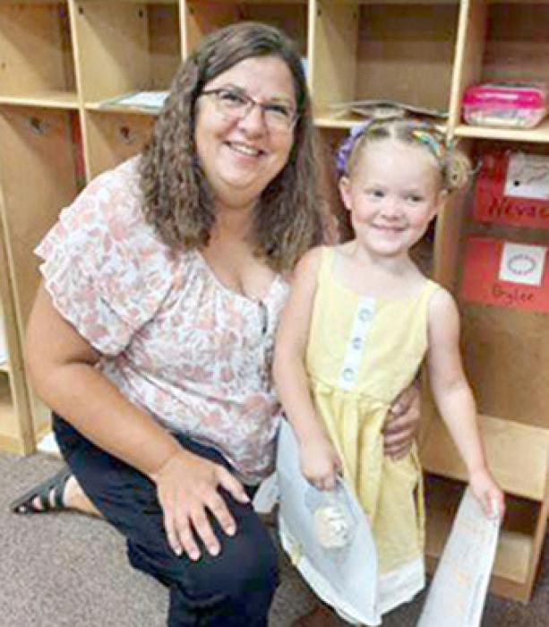 Neveah Lee, daughter of Tiffany Hovey and Joshua Lee, was excited to meet her preschool teacher, Kristi Roeder.