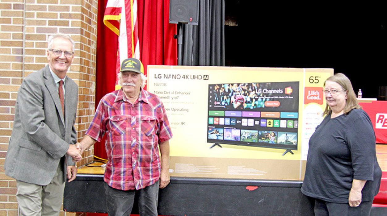 Rosebud Electric holds annual meeting