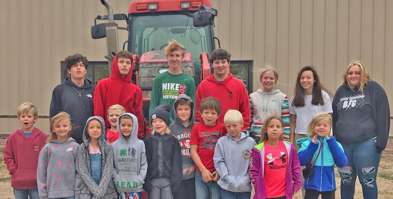 Intro to Agriculture class picture with Mrs. Becky Wetzler’s first grade class.