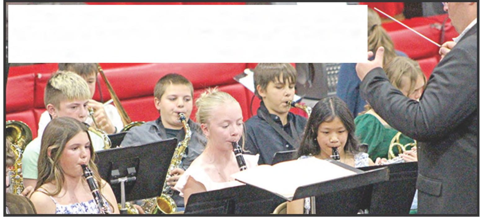 The clarinet section was featured in the 5th grade band’s performance of “Clarinet Caprice.” (Photos by Madisan Graber)