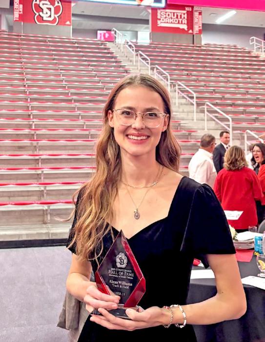 GHS graduate Alexa (Duling) Williams was inducted into the University of South Dakota Hall of Fame.