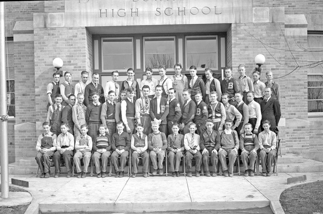 We’ve got some old photographs, but we’re missing a few names! Keep an eye out in upcoming issues of the Gregory Times-Advocate as we share photographs from years past and ask our readers to help identify the people, places and memories pictured. Contact Richard Rubel at rbsrubel@gwtc.net or gregorynews@gregorynews.com with any information you have.