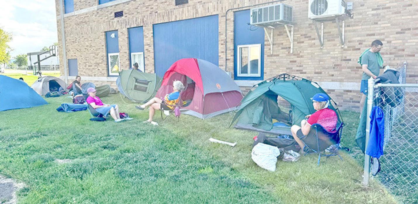 Some chose the peace of the outdoors for their overnight stay. (Photo from RASDak Facebook page)
