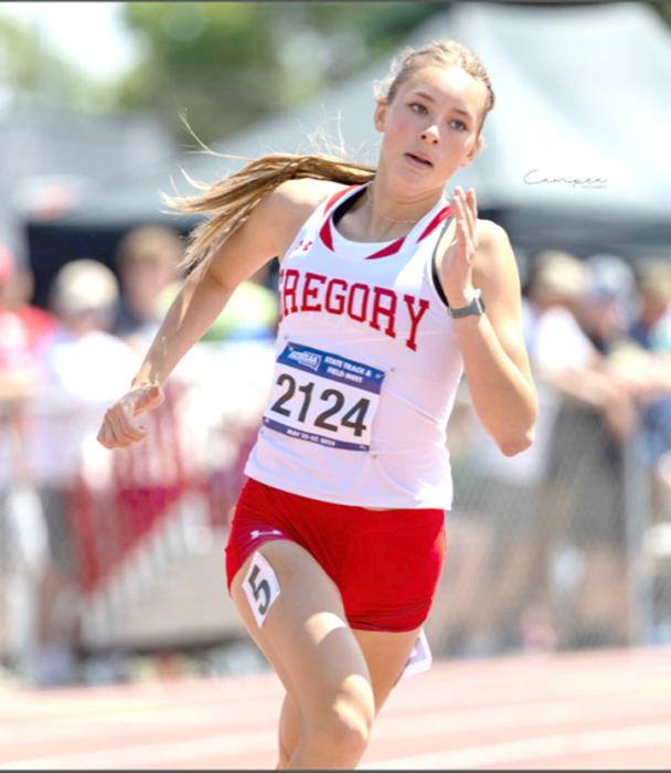 Asia VanDerWerff ran a personal record in the 800 meter prelims, and placed 6th in the 400 meter run for the girls’ team. (Photo by Champea Photography)