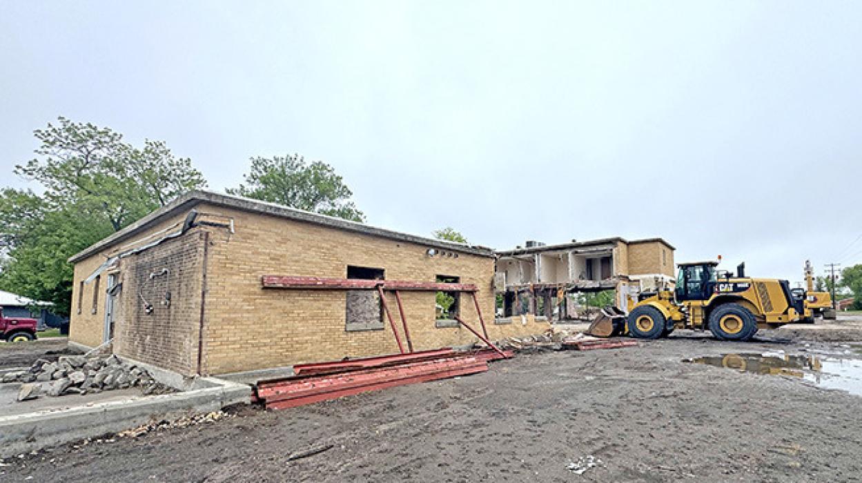 Demolition continues on old clinic