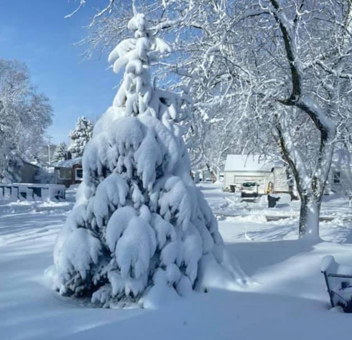 Storm hits area Sunday night