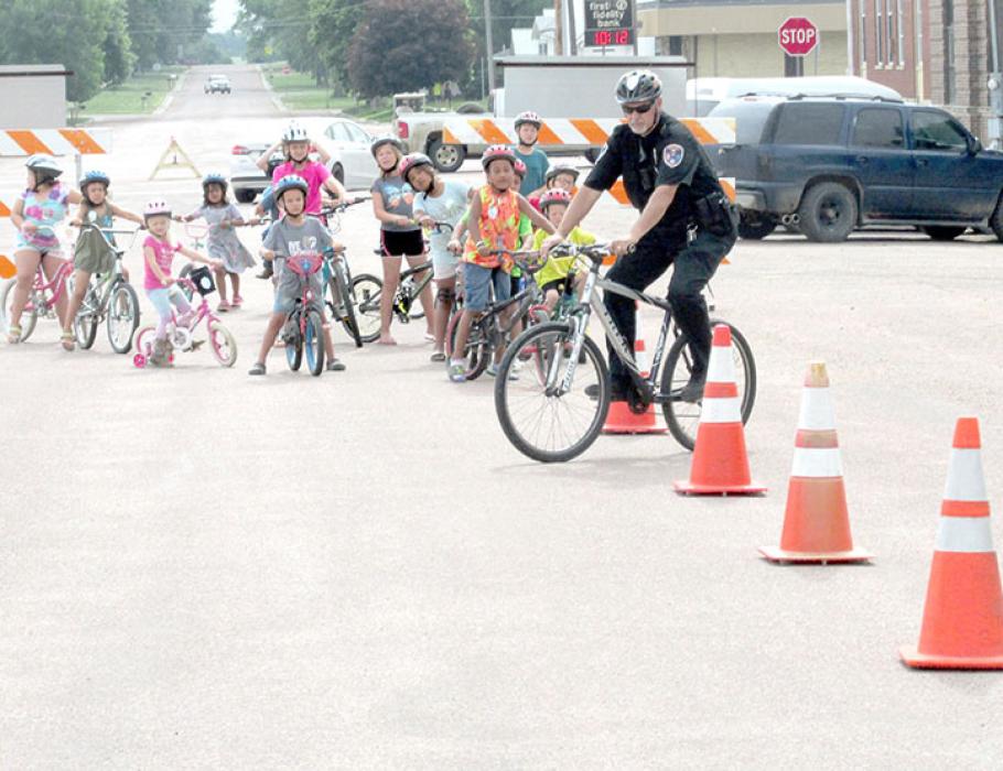 Gregory’s Chief of Police Doug Catts showed the bikers the course direction during the Bike Rodeo held on Saturday, June 10, 2023. Officer Jeremy Atkins registered the bikes and placed registration tags on all the bikes. Each participant was also given a free helmet donated by SD EMS For Children. EMT members, Wes Schell and Treg Gruhn, were on hand to help select appropriately sized helmet.