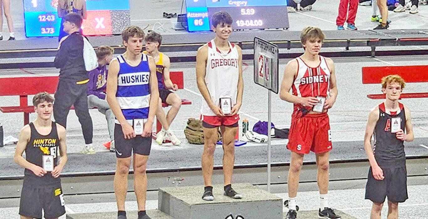 Luke Barreto placed first in the 3200 meter run at the Dan Lennon Indoor Invitational as the Gregory track team kicked off their 2025 season. (Submitted Photo)