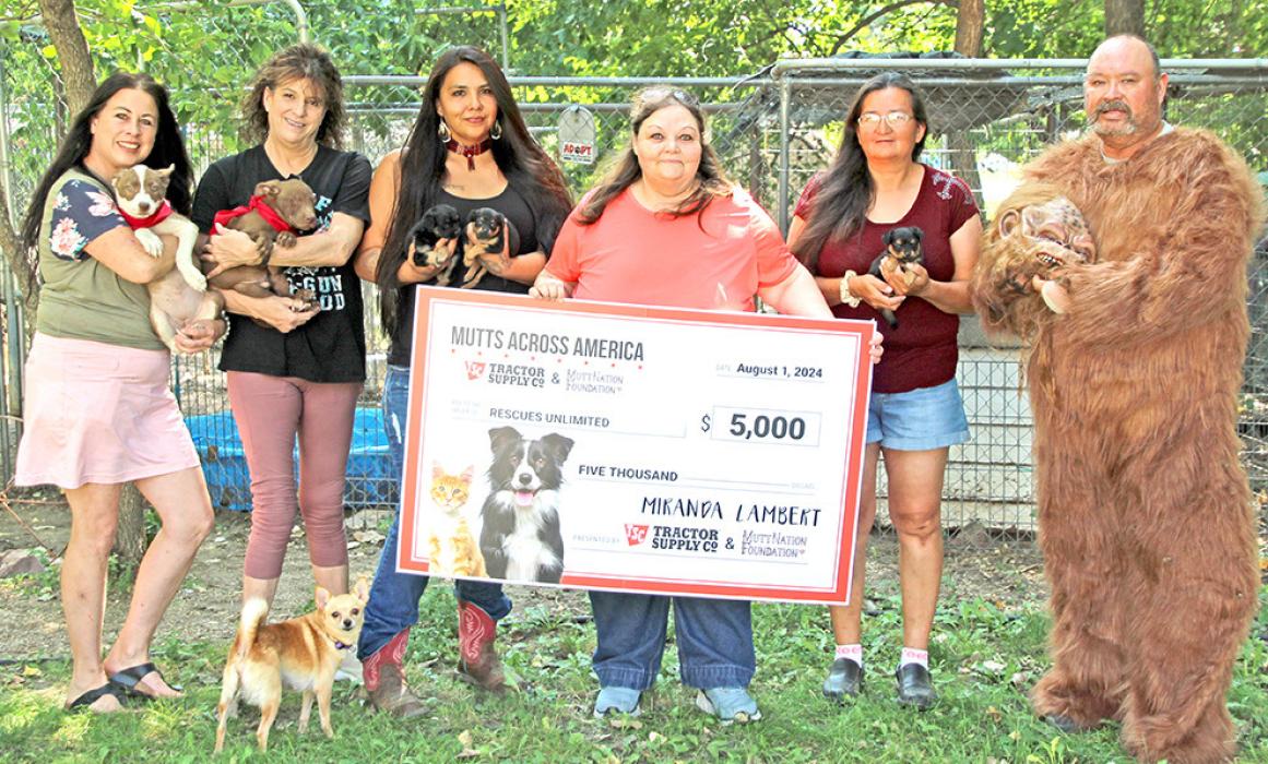 Rescues Unlimited was recipient of Mutts Across America grant