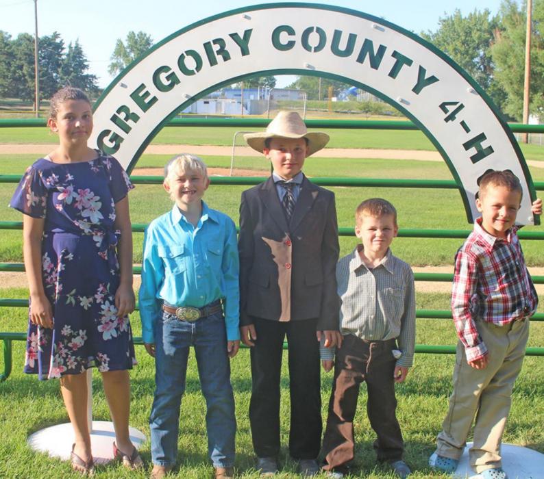 Style show participants are pictured from l to r: Tamara Imhof, Tucker Krcil, Jack Schulte, Owen Schulte, and Jhet Schulte.