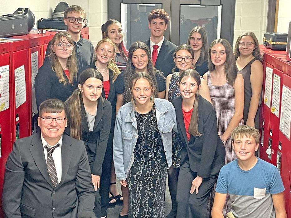 Back row, l to r; Rance Miller, Savanah Lozano, George Timanus, Ellyse Grage, and Tristian Wheeler. Third row, l to r; Charissa Ring, Mia Haines, Hadley Braun, Emma Brozik, and Charlotte Grage. Second row; Aryn Baumgartner, Abby Holmes, and Maya Hull. First row, l to r; Tyce Schweigert and Otto Reber