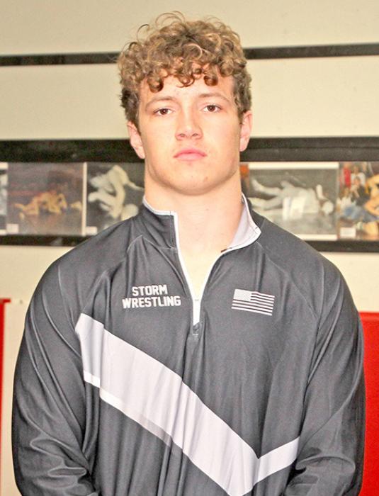 KALEB SCHONEBAUM Parents: Annie &amp; Kolt Schonebaum Year: Senior Weight: 175