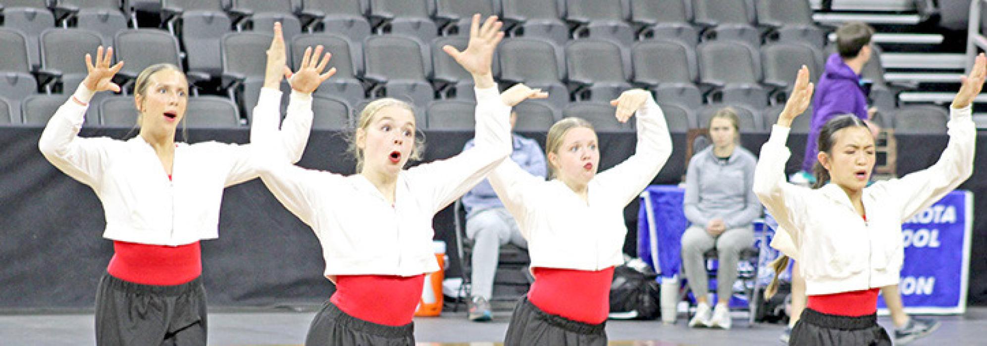 Gregory’s Cheer and dance team