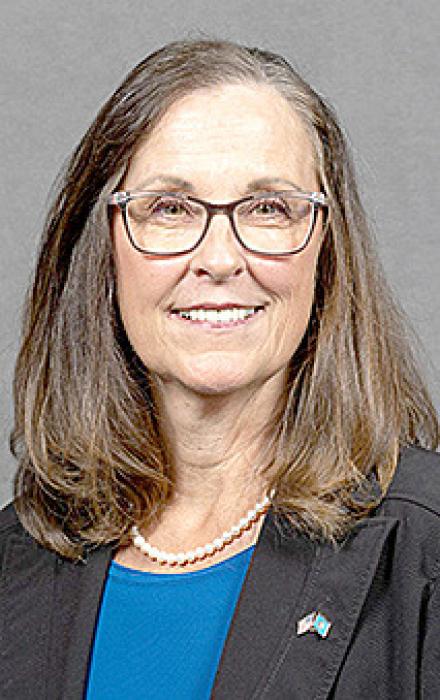 Kim Vannenman recognized at the SDSU Eminent Leaders in Agriculture, Family and Community banquet held in September