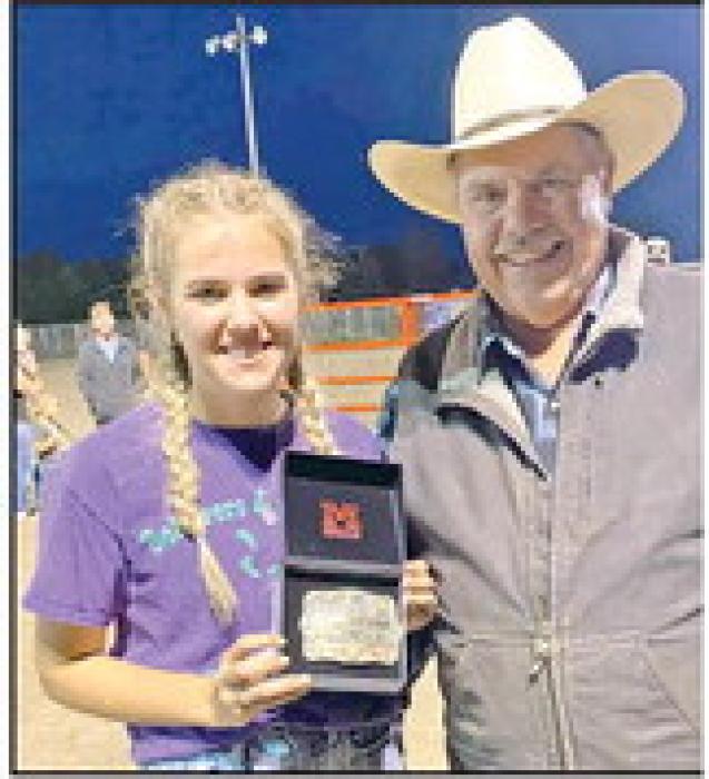 Vanessa Fischer was the winner of the 14-18 age division. 2nd place went to Bo Brozik, 3rd place Kyla Mammen, and 4th Kadyn Fischer.