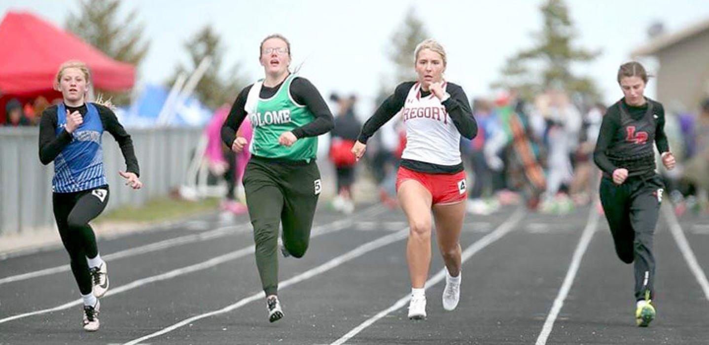 London Flakus set a personal record in the 100 meters with a time of 14.46.
