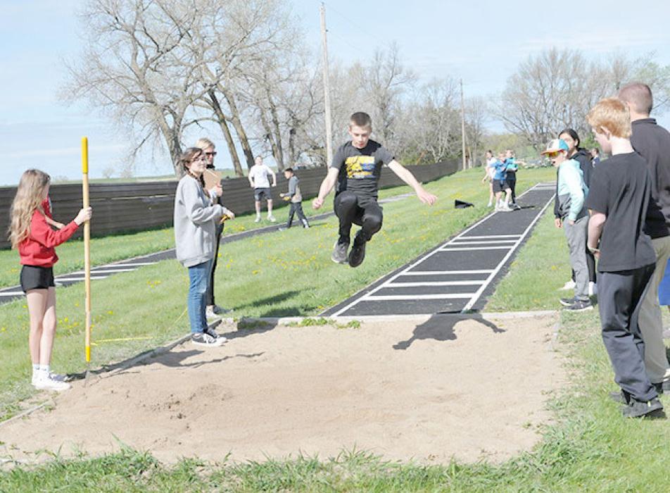 Gregory Elementary holds Track and Field event