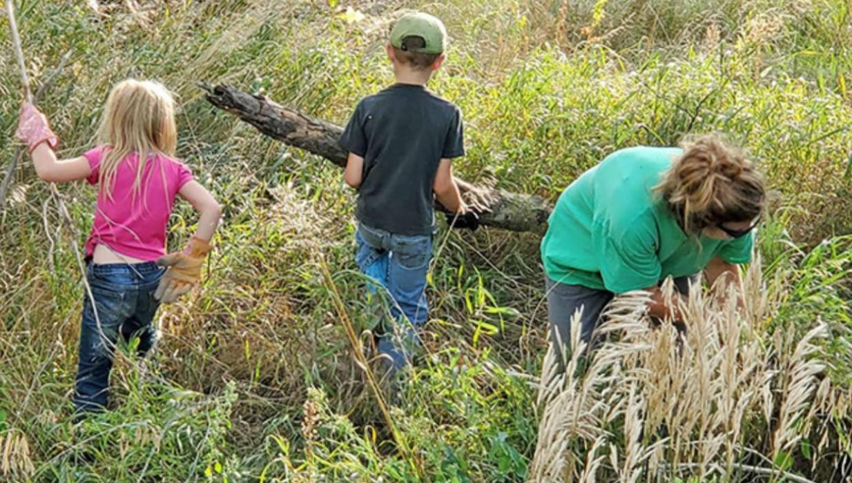 Gregory County Prairie Patriots take on Burke Lake