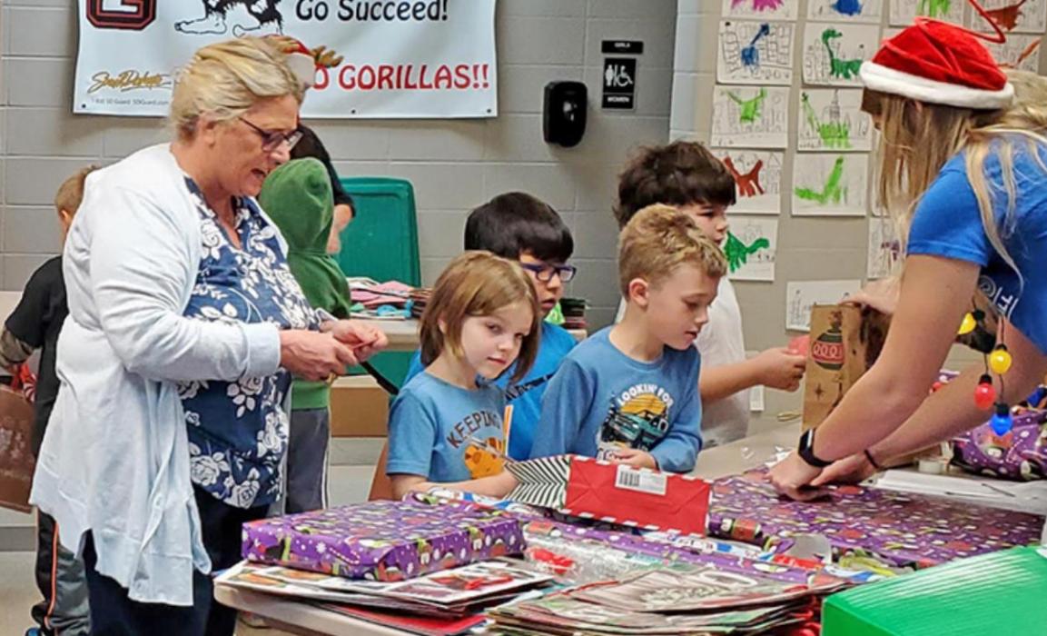 Elementary Christmas gift giveaway is big hit again this year