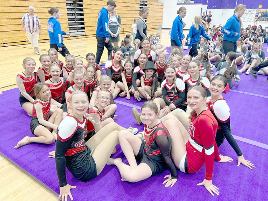 Cheer and dance team compensates for missing members on Saturday