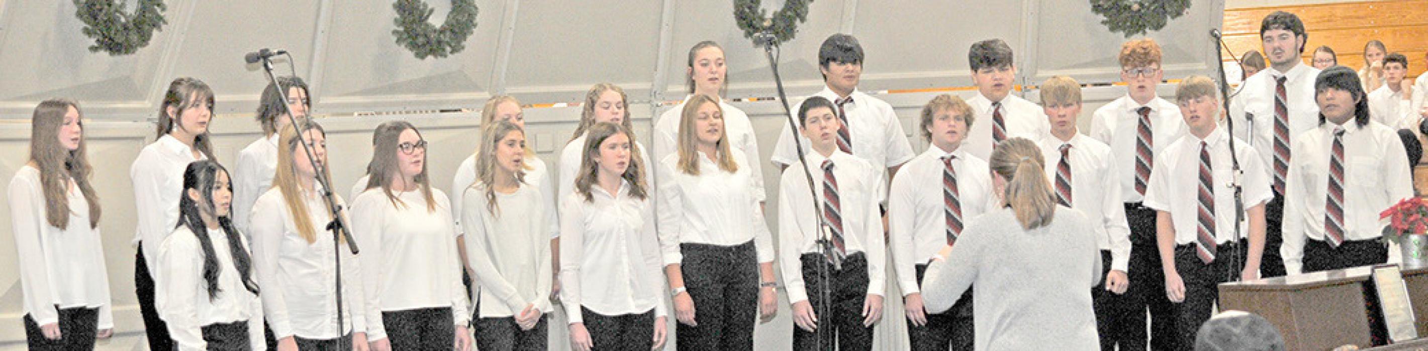 8va performed two selections - “There’s Still My Joy” and “The First Noel.”