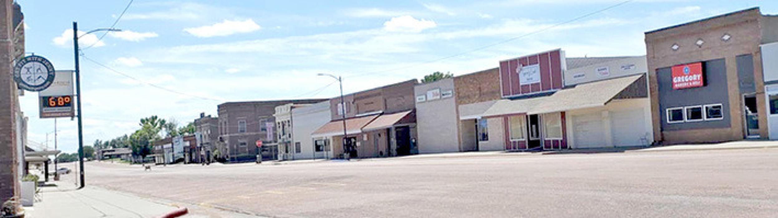 Although this photo of a deserted Main Street was taken on a Sunday, it is no different from a Saturday afternoon with no businesses open.