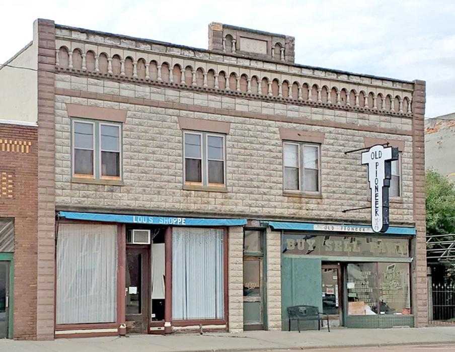 Old Pioneer closed earlier this year, but no sign of inventory sell-off or building for sale is present. Built in 1909, the building is listed on the National Historic Registry.