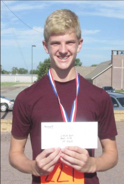 Drake Mikkelsen - 2 mile run, men 11-18 - 1st