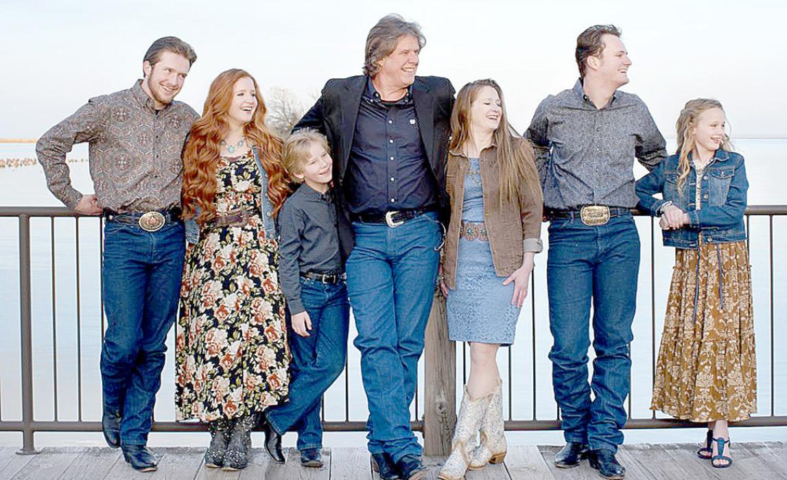 The Paul Family Bluegrass to