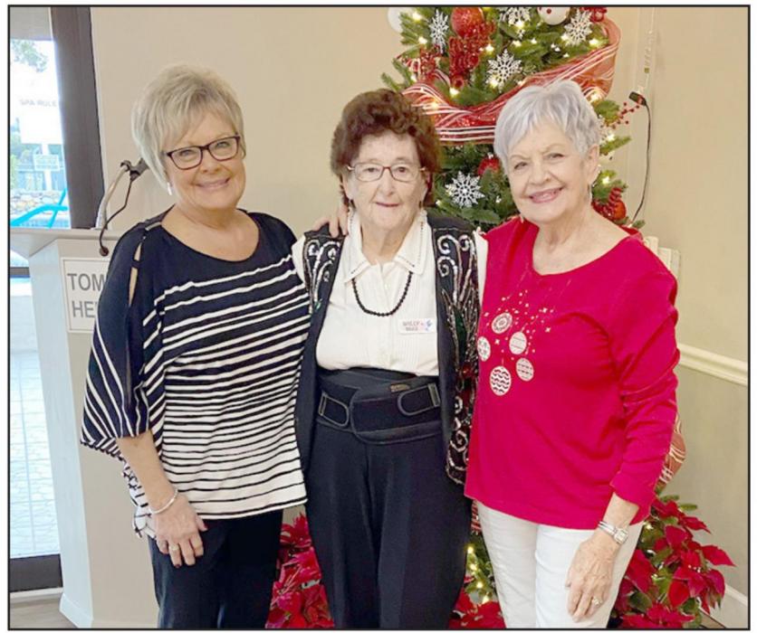 Three GHS graduates met up while in Florida. They are l to r: Kathy (Jewell) Larsen, Wilodyne (Miles) Bruce, and Darlene (Jewell) Lueken.