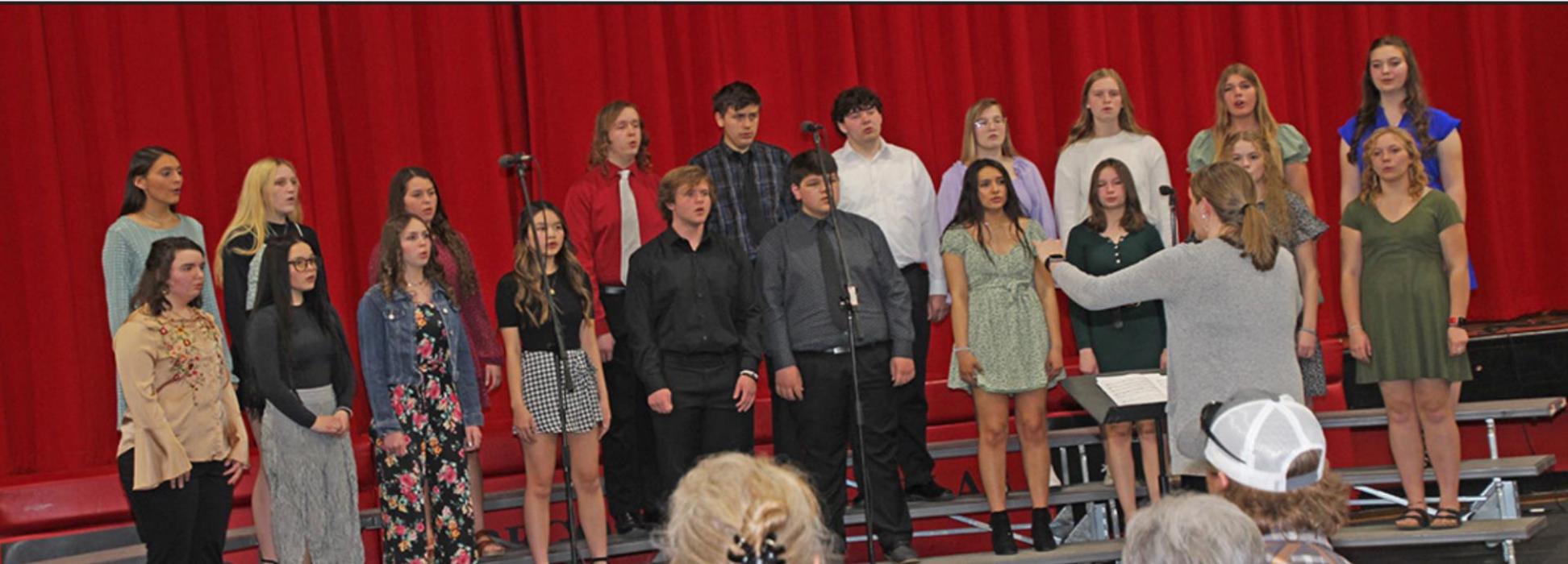 The Gregory High School music department once again put on a very entertaining evening at “Dinner and a Show” Monday evening. See page 5 for more photos.