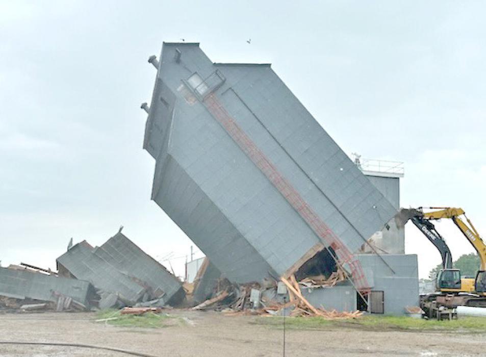 A historical piece of the Gregory Skyline was demolished on Saturday, May 30th, 2026 by Birkel Dirtwork and Excavation. Birkel was hired by Cenex to tear down the condemned building in order to make room for future plans of Cenex. Half of the building fell at 11:14 that morning, while the other half toppled over at 11:41 a.m.