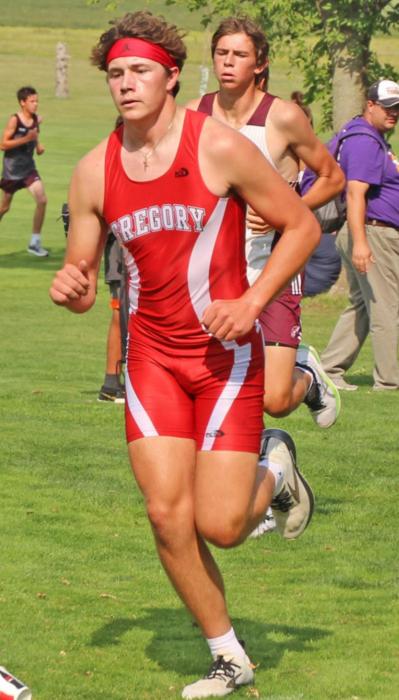 Carson Klundt placed tenth with a time of 20:43.7.