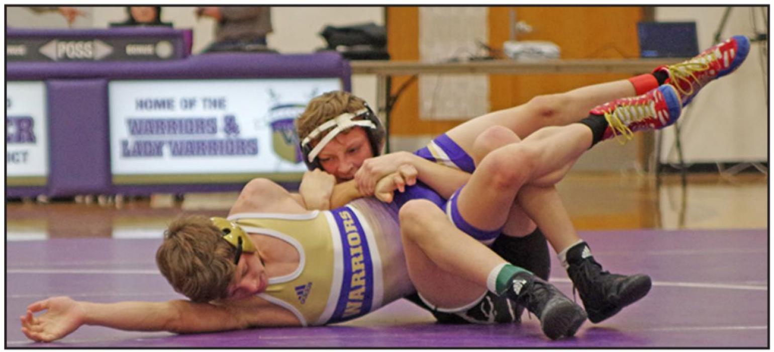 Eli Ekroth defeated Ash Kaiser of Winner in his first match of the day at the Winner Invitational. (Photo courtesy of Burke Gazette)