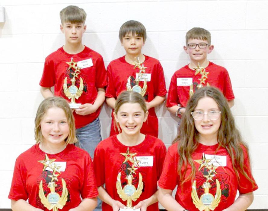 The 5th graders Reed Sedlacek, Fielding Johnson, Robby Ring, Harper Wenger, Avery Birkel, and Michaela Hull received 1st Place.