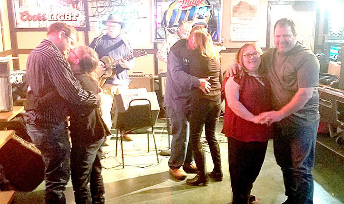 	Roy King to perform at Gregory Lanes for Dixon Theater Benefit