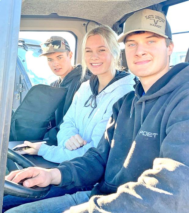 Kenzy children on the farm: Tyler, Brooklynn and Nick. photo)