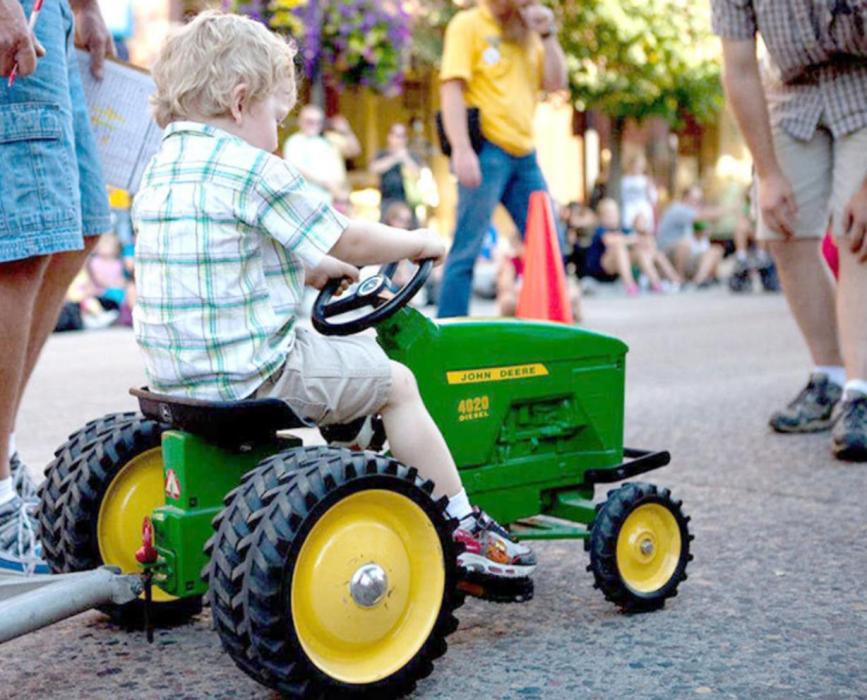 A love of toy tractors leads to a 34-year career of pedal pulls